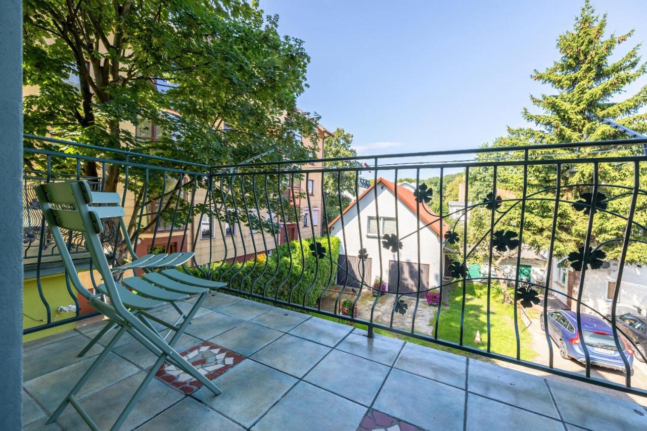 Bright & Spacious Family Apartment In Miedzyzdroje With Parking And 3 Balconies By Noclegi Renters Buitenkant foto