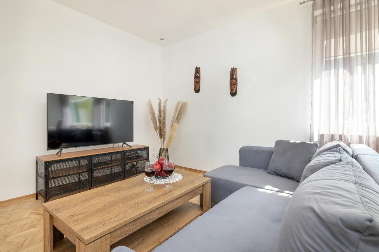 Bright & Spacious Family Apartment In Miedzyzdroje With Parking And 3 Balconies By Noclegi Renters Buitenkant foto