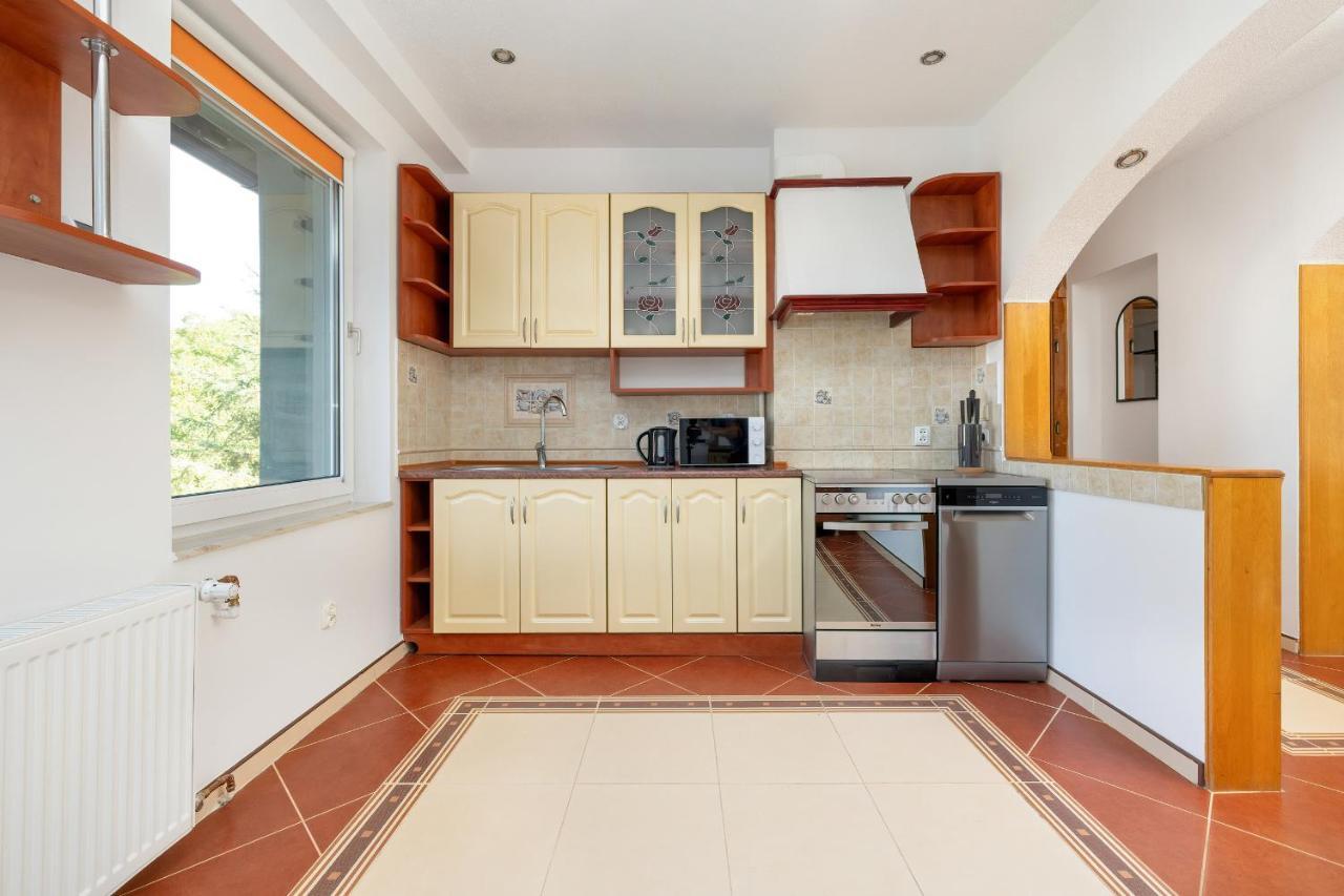 Bright & Spacious Family Apartment In Miedzyzdroje With Parking And 3 Balconies By Noclegi Renters Buitenkant foto