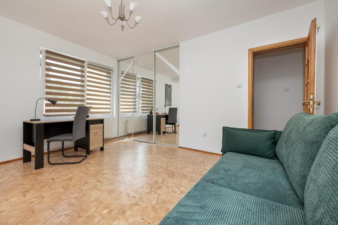 Bright & Spacious Family Apartment In Miedzyzdroje With Parking And 3 Balconies By Noclegi Renters Buitenkant foto